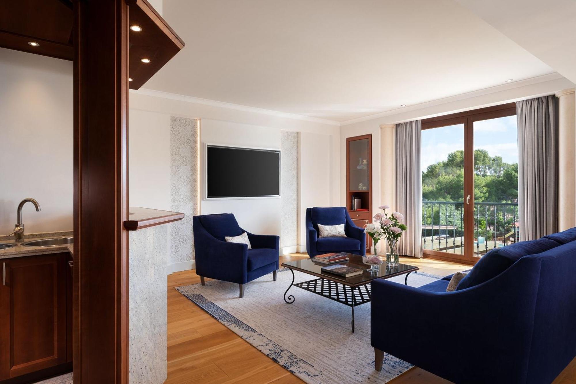 The St. Regis Mardavall Mallorca