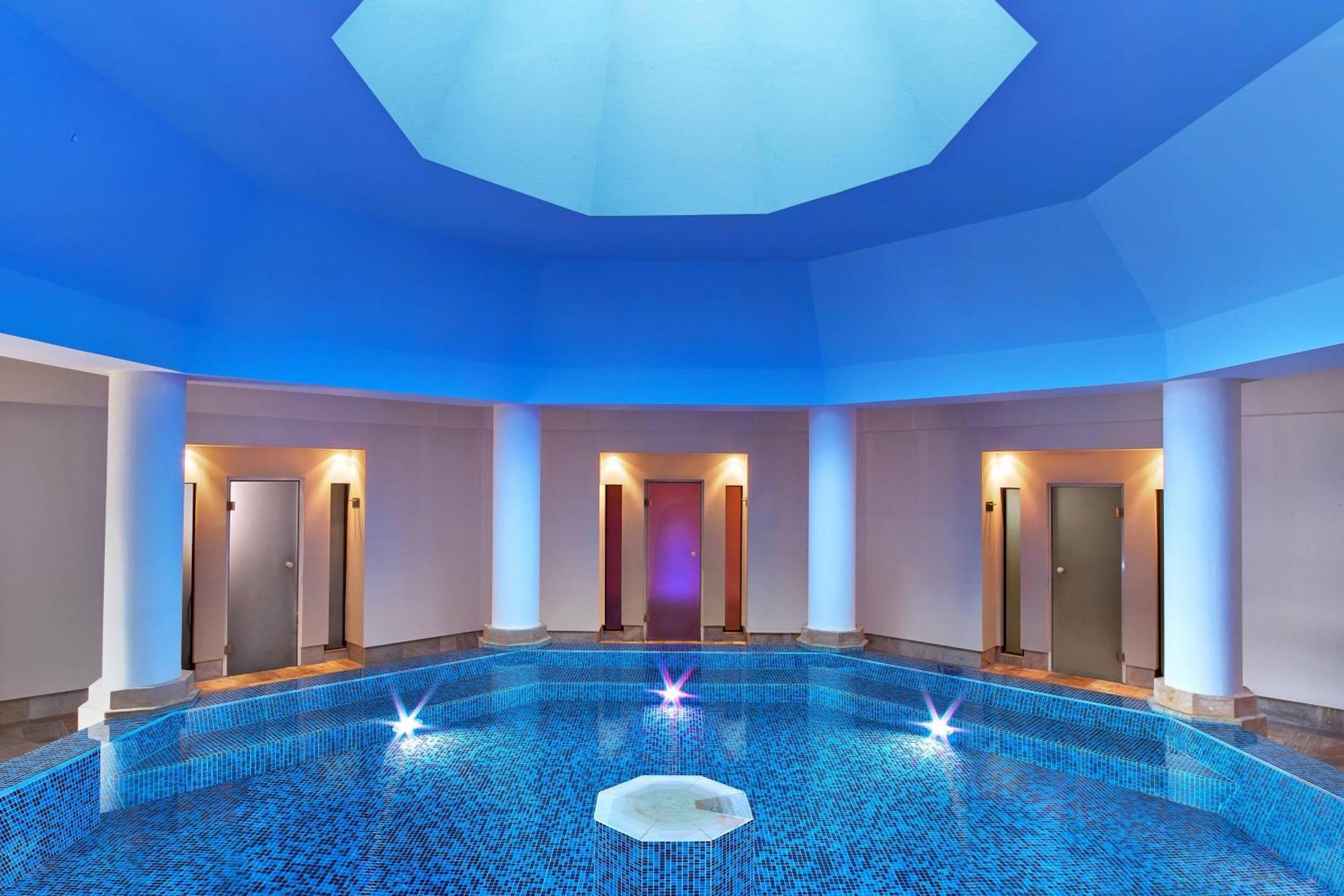 Resort The St. Regis Mardavall Mallorca Palmanova